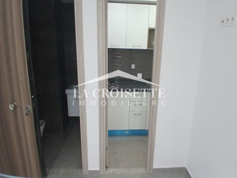 Bureau H+2 à Ain Zaghouan El Wahat